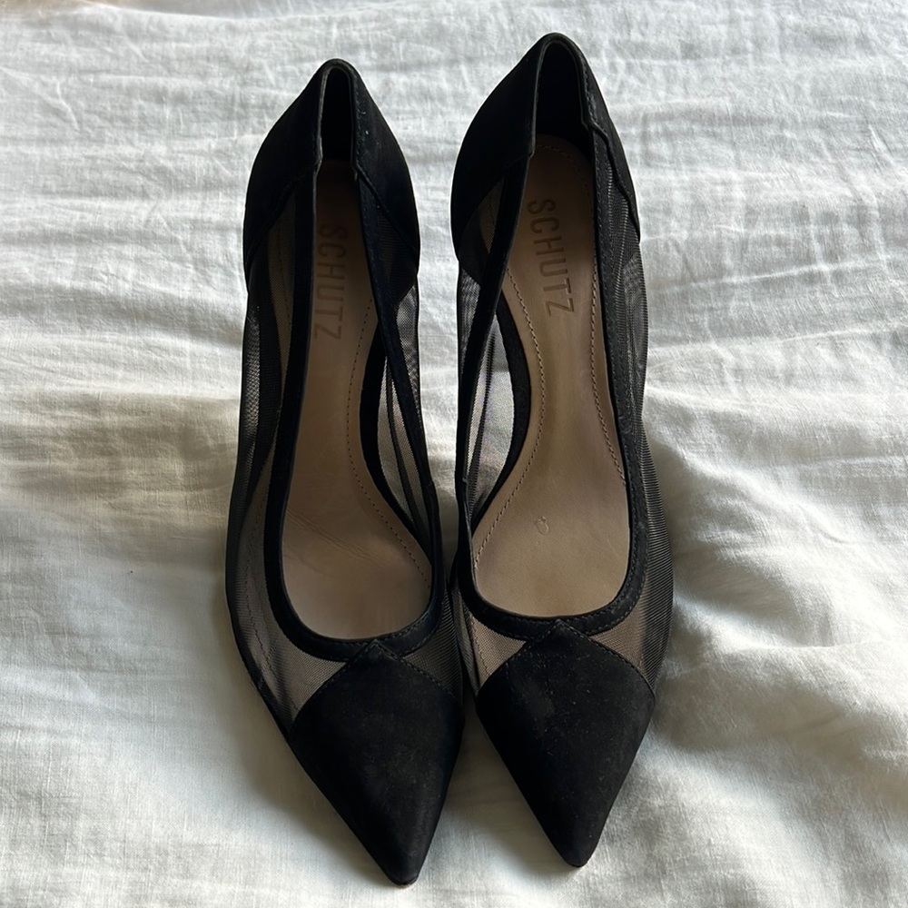 SCHUTZ Myrine Nubuck Pump
Black pointy heels 
Size 7.5